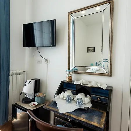 Casa Maria Vittoria Oda ve Kahvaltı 3*