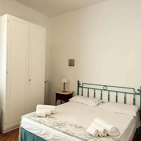 לינה וארוחת בוקר Casa Maria Vittoria 3*
